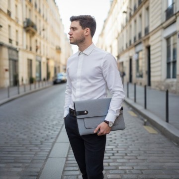 pochette ordi portable homme gris