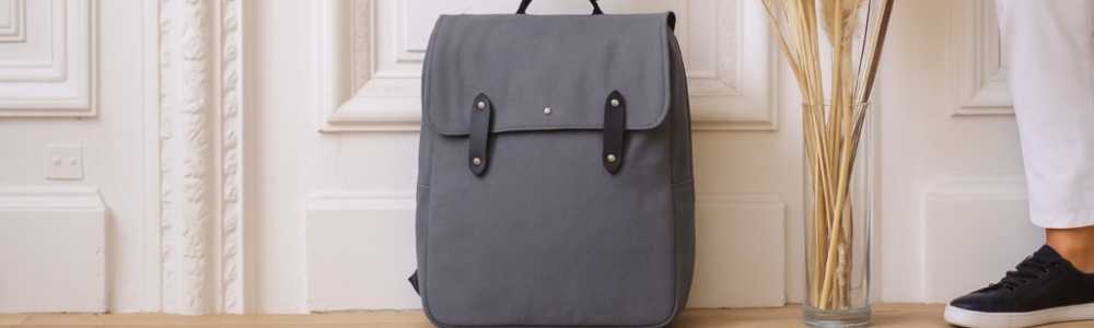 Le grand retour du sac à dos : pourquoi le sac à dos femme chic est l’accessoire mode de 2025